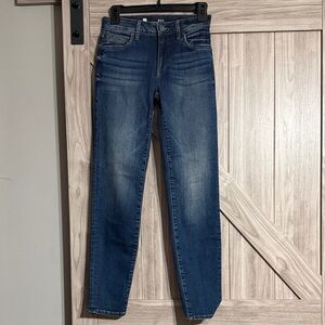 New Kut from the Kloth Dark Blue Straight Leg “Diana” Jeans